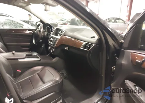 2013 Mercedes-Benz Ml 350 4Matic z USA, uszkodzony, nr VIN 4JGDA5HB7DA247612